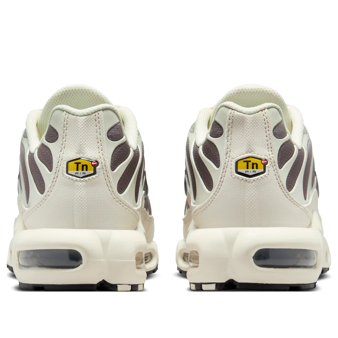 Nike Air Max Plus Light Orewood Cave Stone